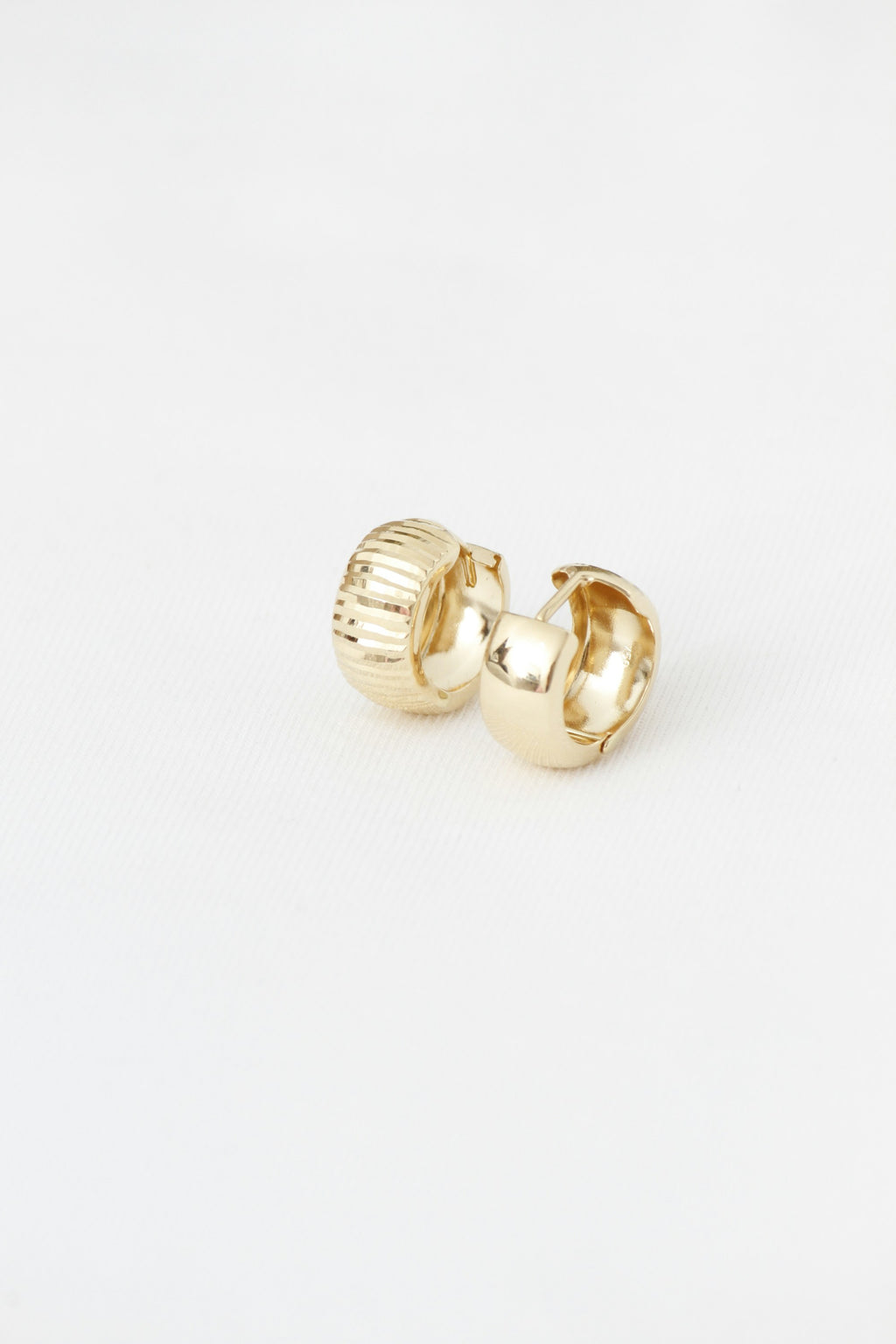 Placeholder photograph, replace before launch: Drop studs